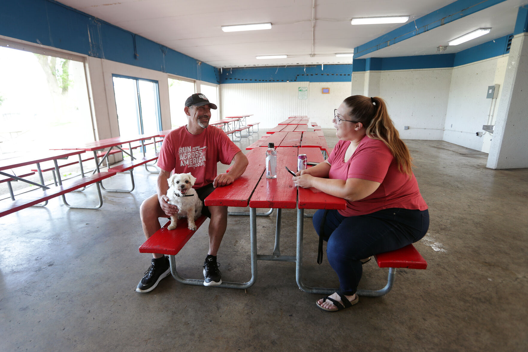 Reindahl Park - shelter interior